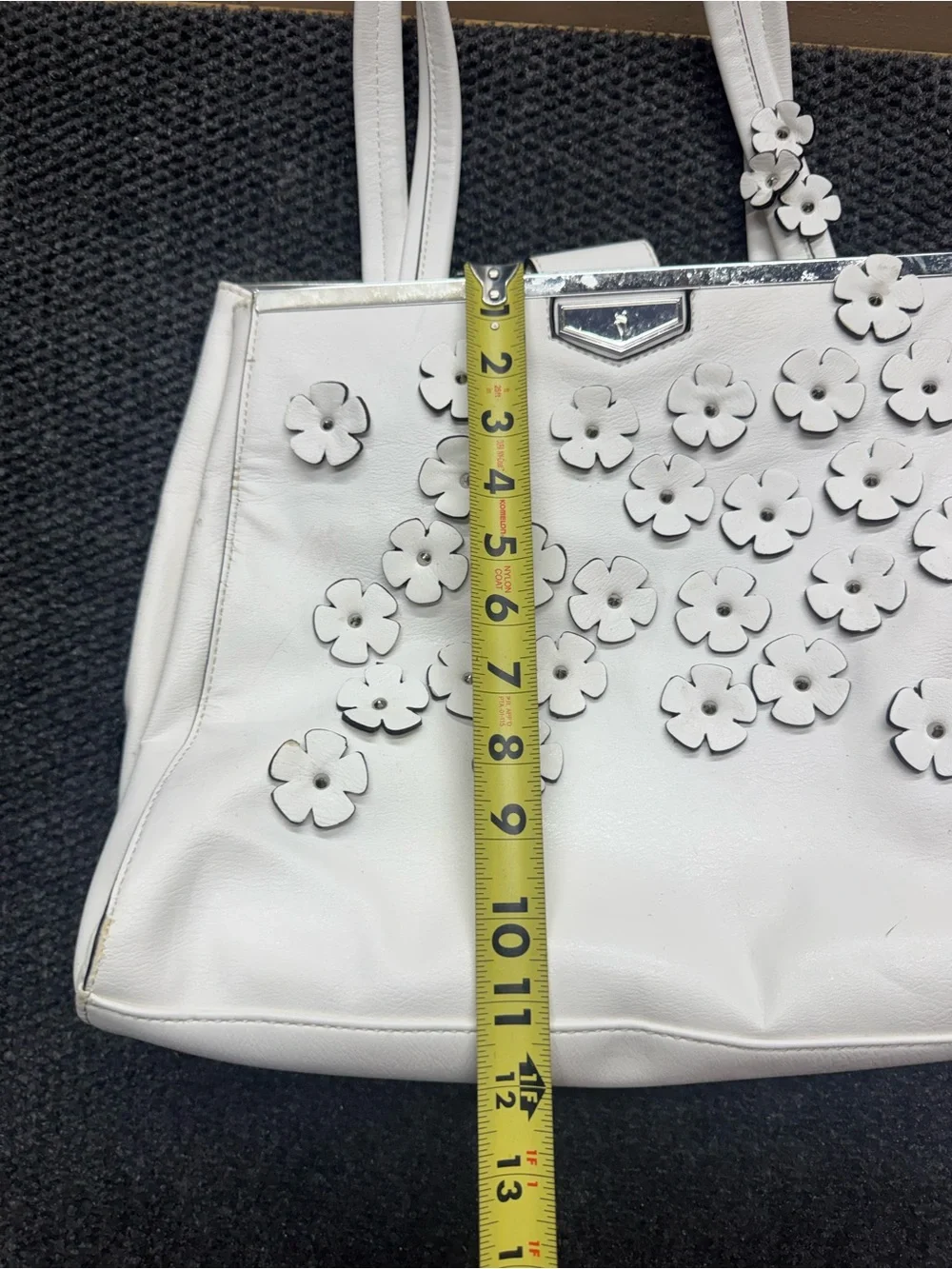 Simply Vera Vera Wang White Floral Applique Tote